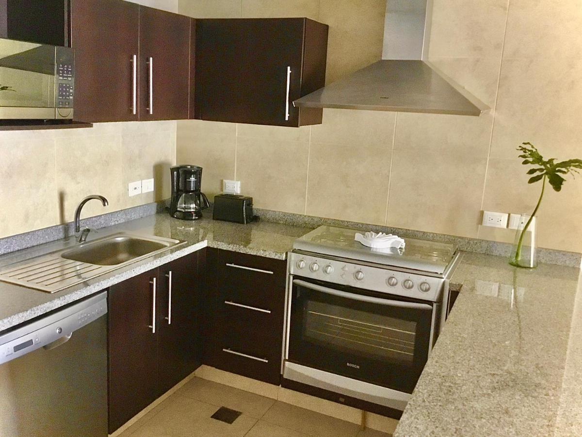 Apartamentos Grand Venetian Пуерто-Вальярта Екстер'єр фото