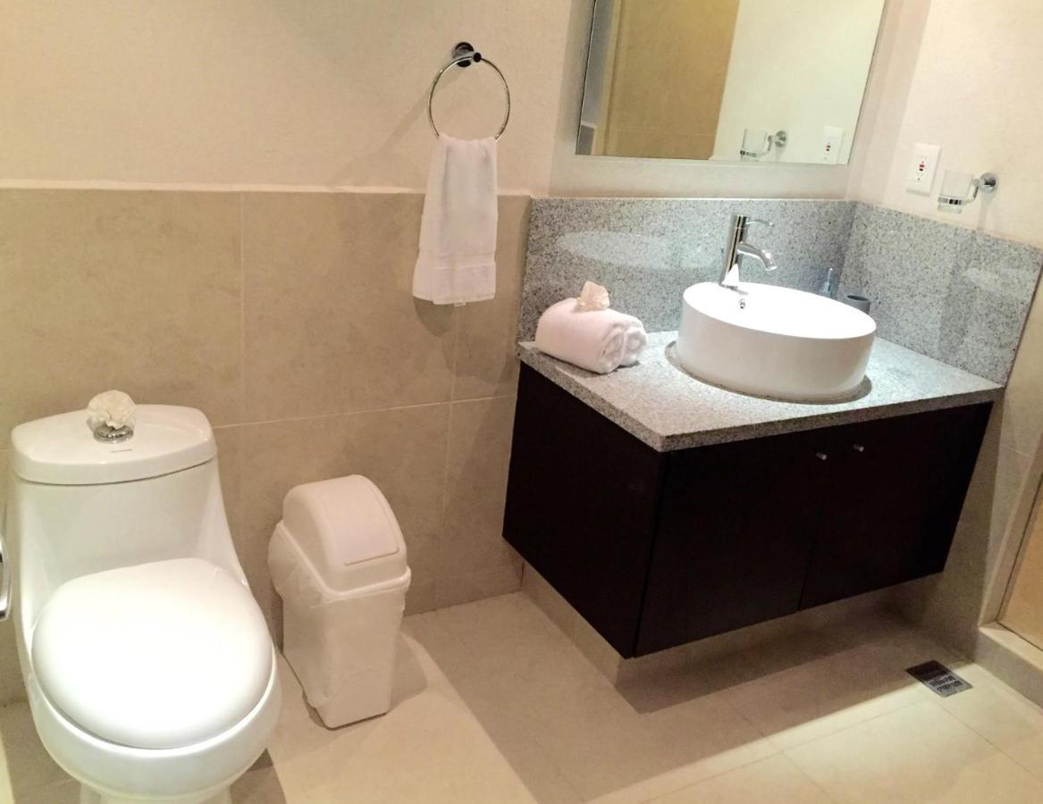 Apartamentos Grand Venetian Пуерто-Вальярта Номер фото