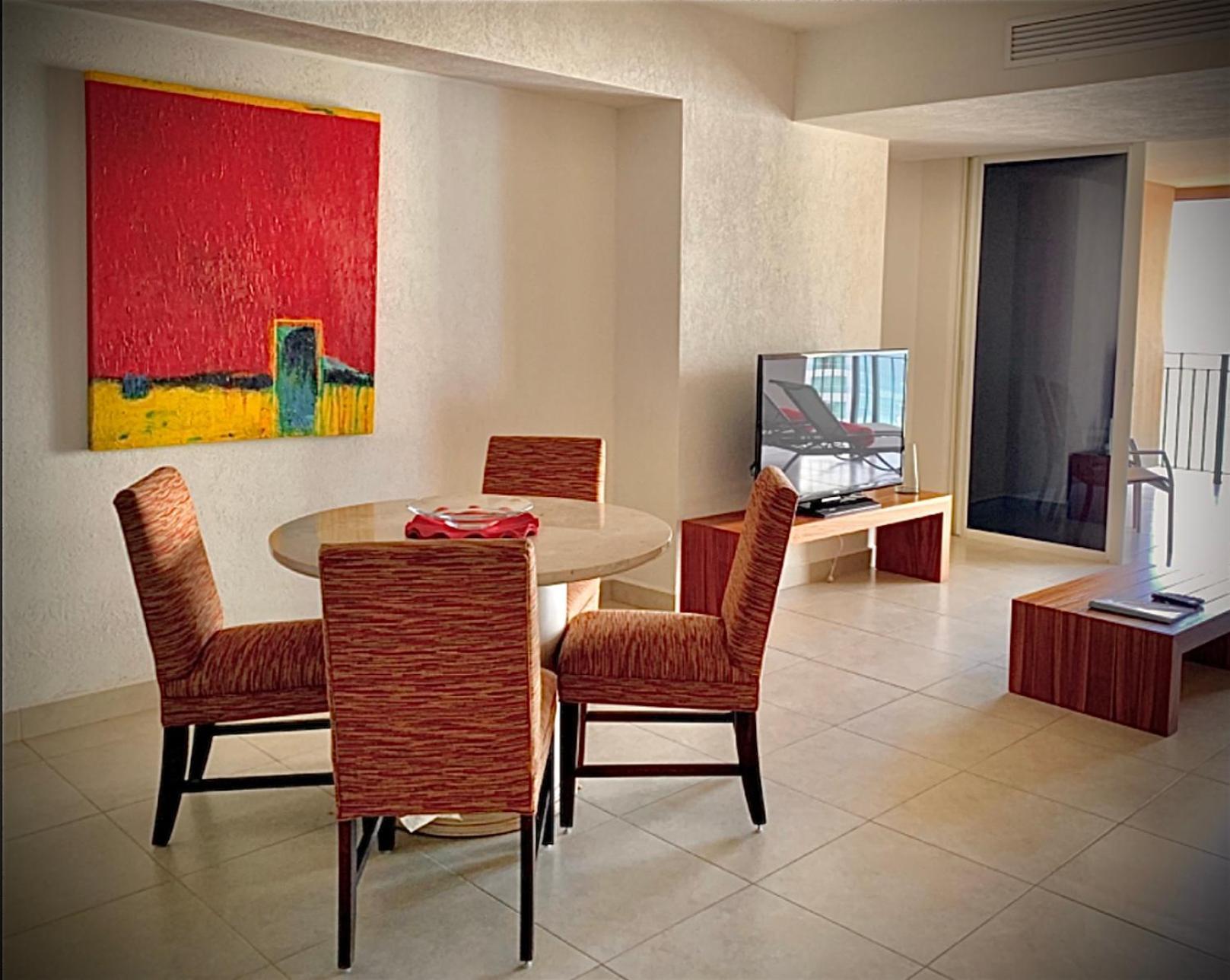 Apartamentos Grand Venetian Пуерто-Вальярта Номер фото